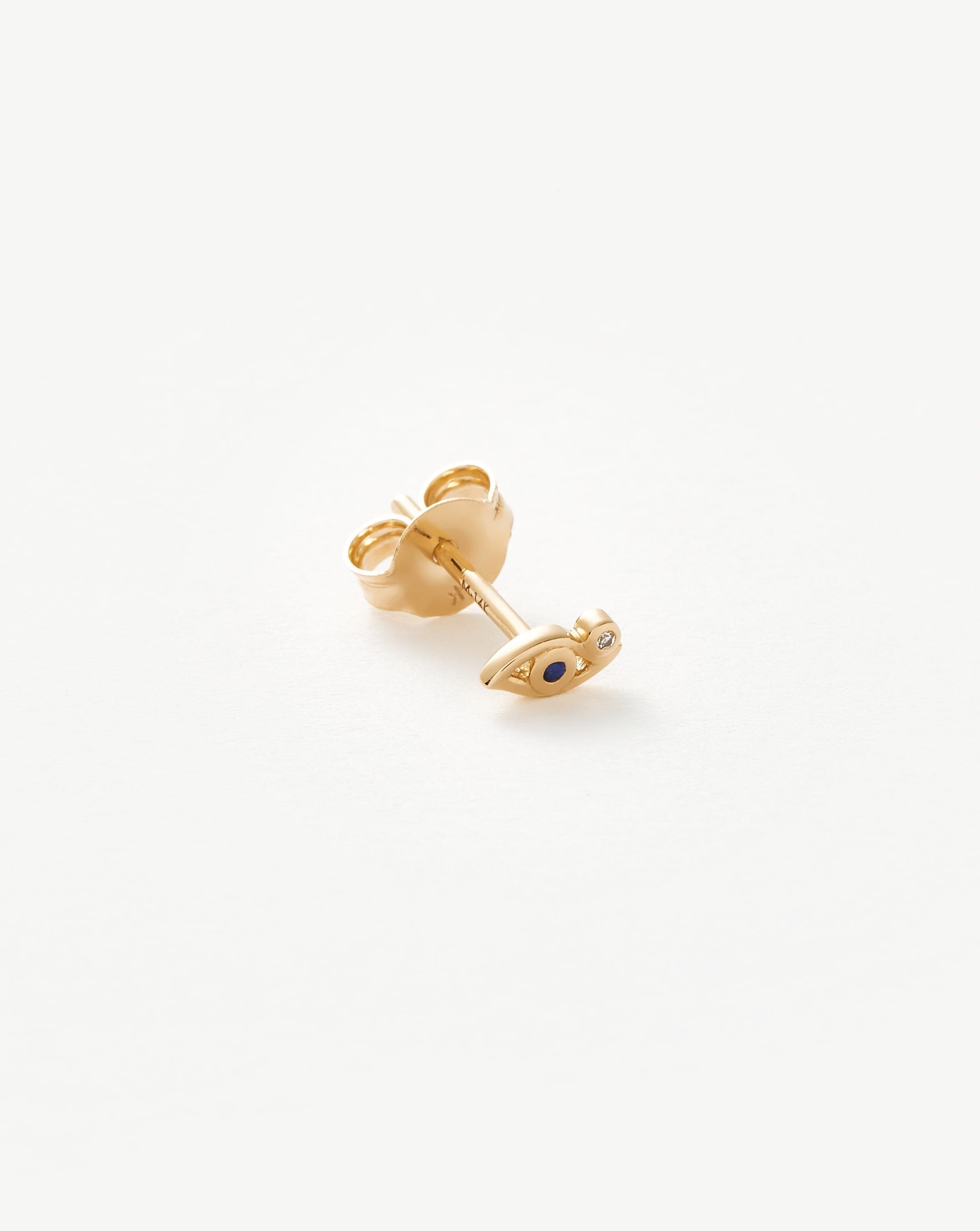 Small sapphire sale stud earrings