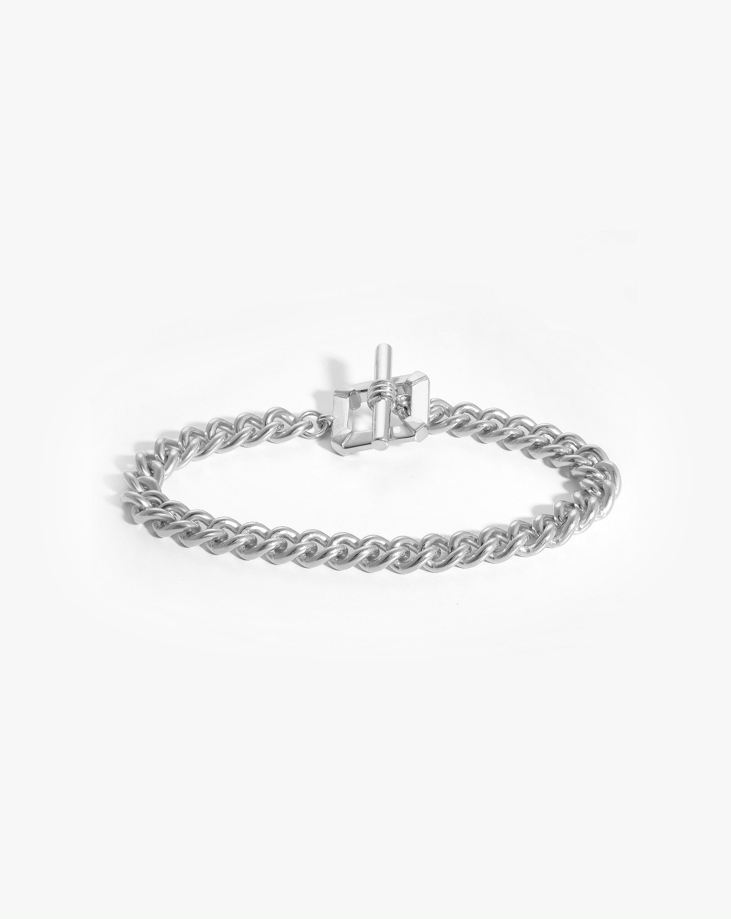 Lucy Williams T-Bar Chain Bracelet | Missoma