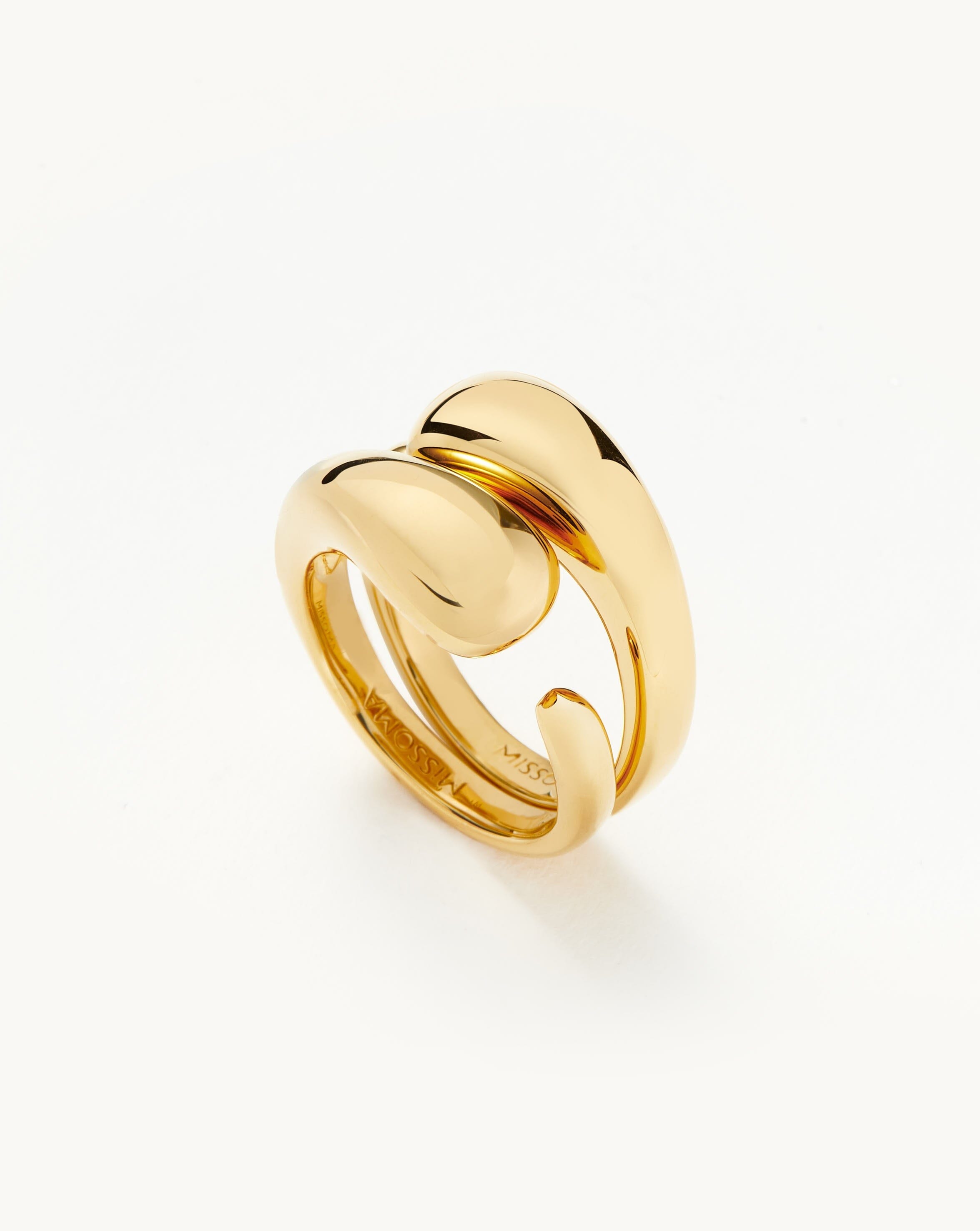 http://www.missoma.com/cdn/shop/products/molten-double-stacking-ring-set-18ct-gold-plated-rings-missoma-366467.jpg?v=1682202265