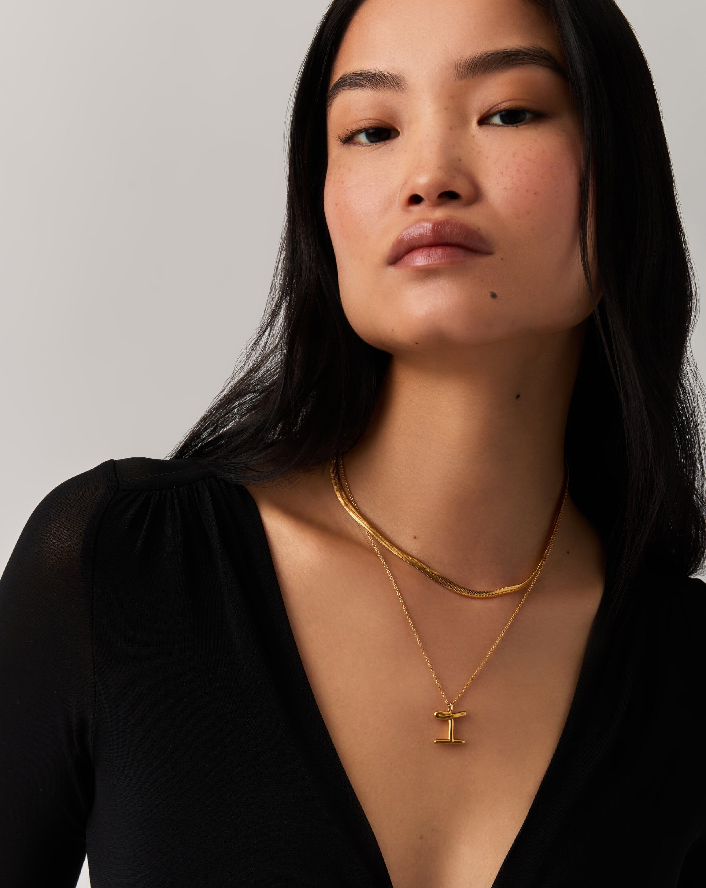 Curly Molten Initial Pendant Necklace - Initial I | 18ct Gold Plated Vermeil Necklaces Missoma 