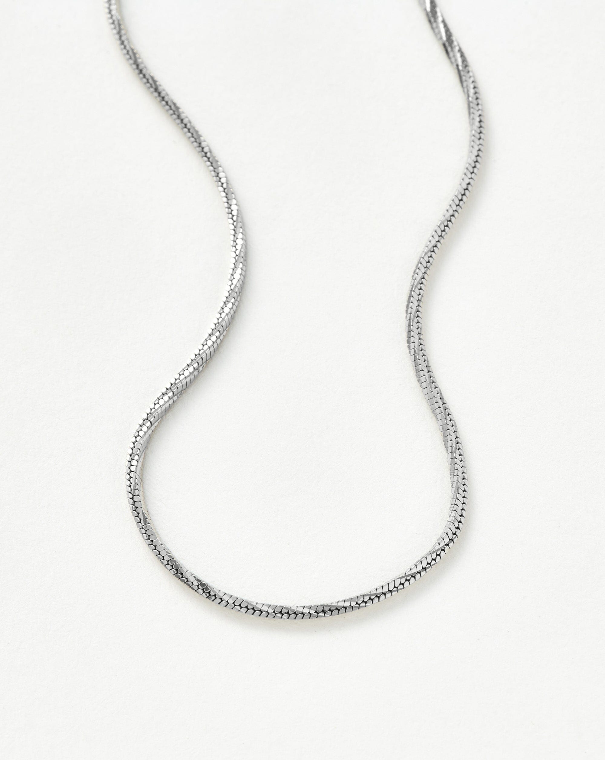 Square hot sale silver chain