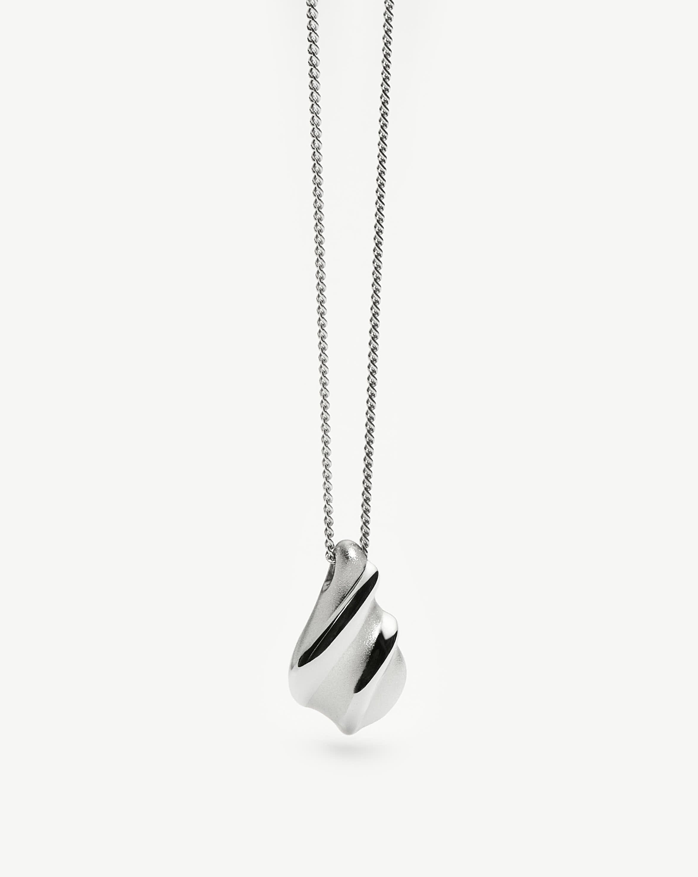 Savi Ridge Droplet Pendant Necklace | Silver Plated Necklaces Missoma 