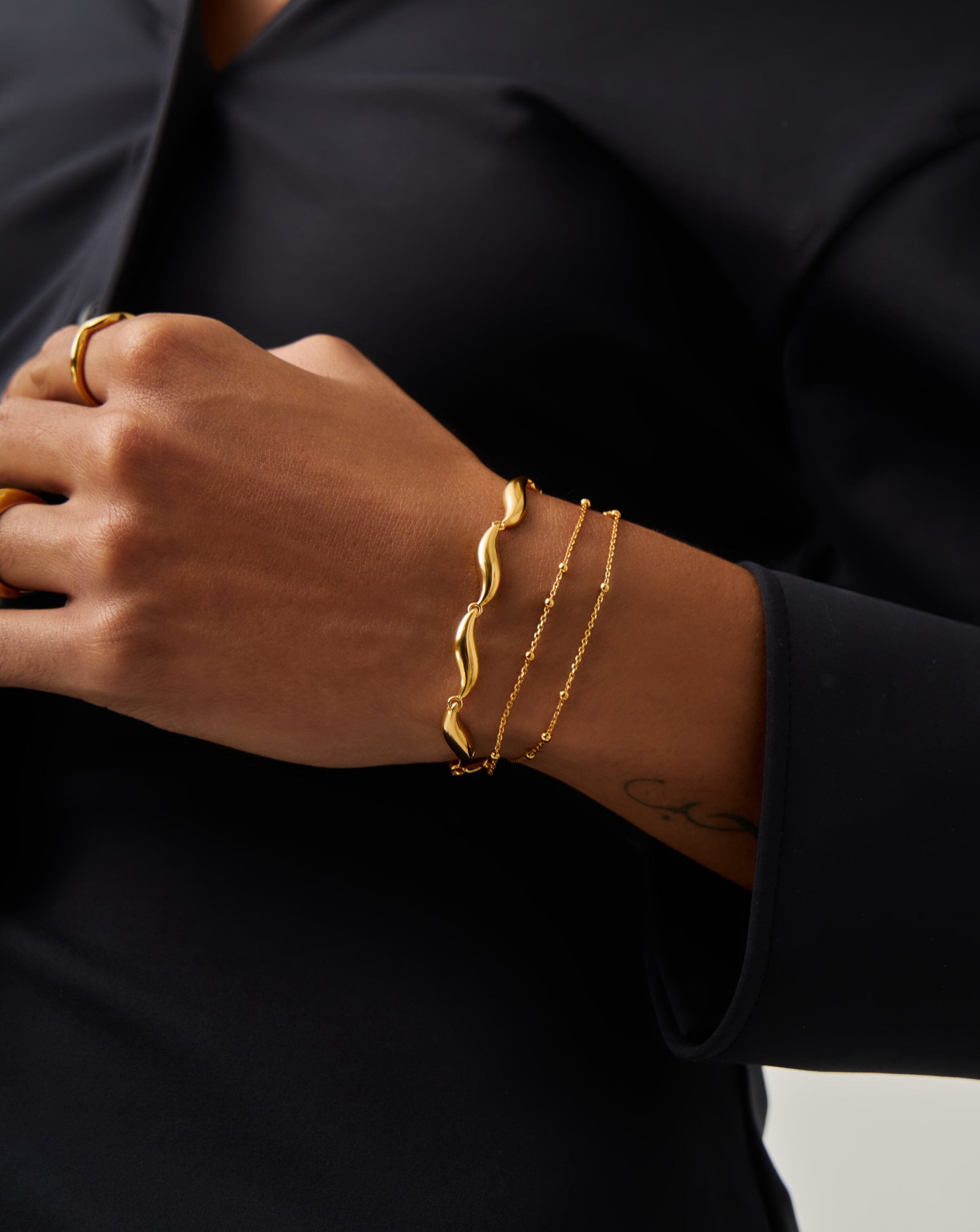 Savi Signature Link Chain Bracelet | 18ct Gold Plated Bracelets Missoma 