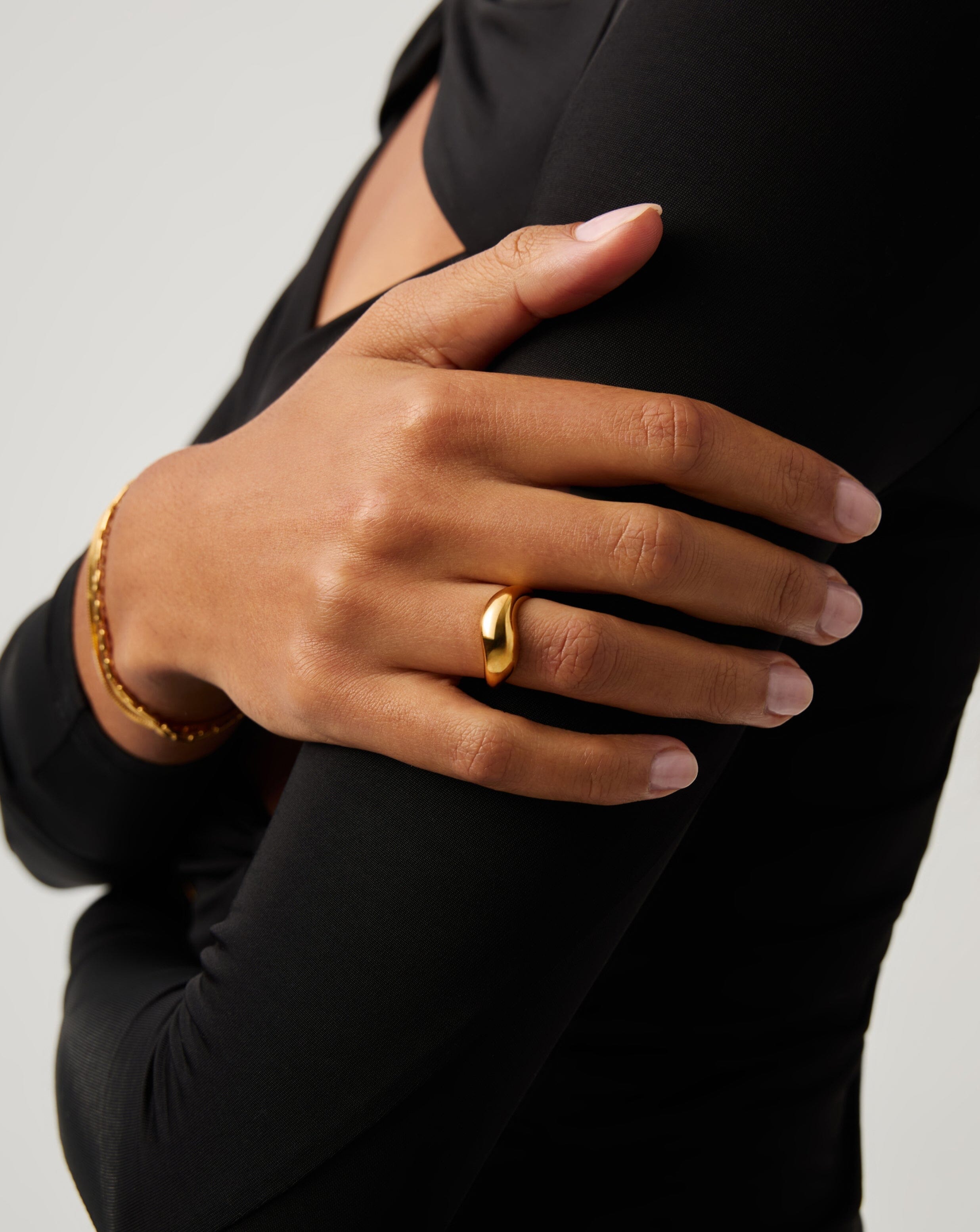 Savi Signature Stacking Ring | 18ct Gold Vermeil Rings Missoma 