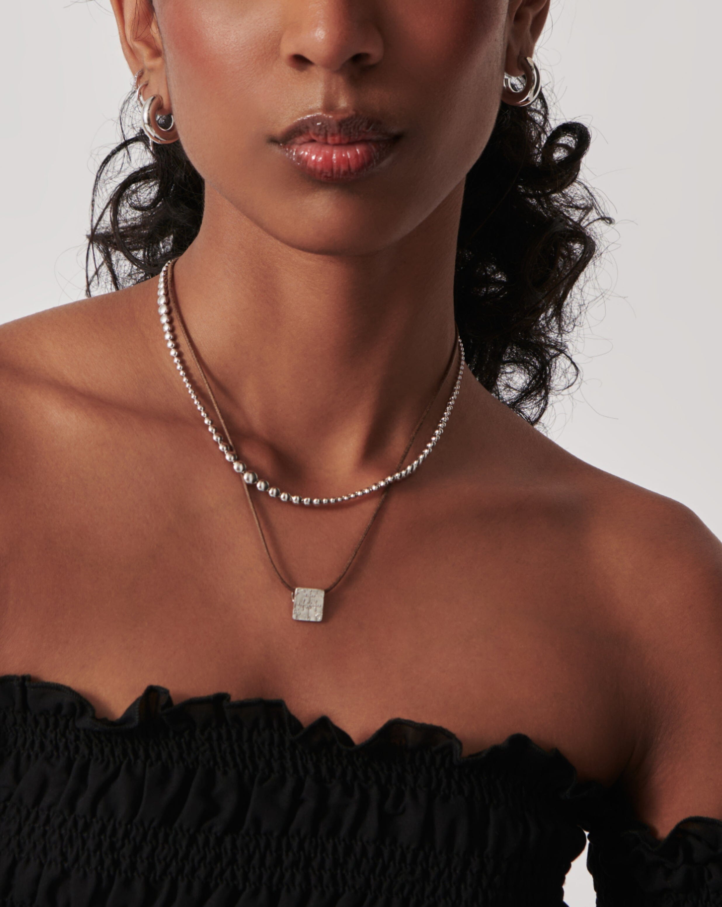 Silver beaded store choker necklace