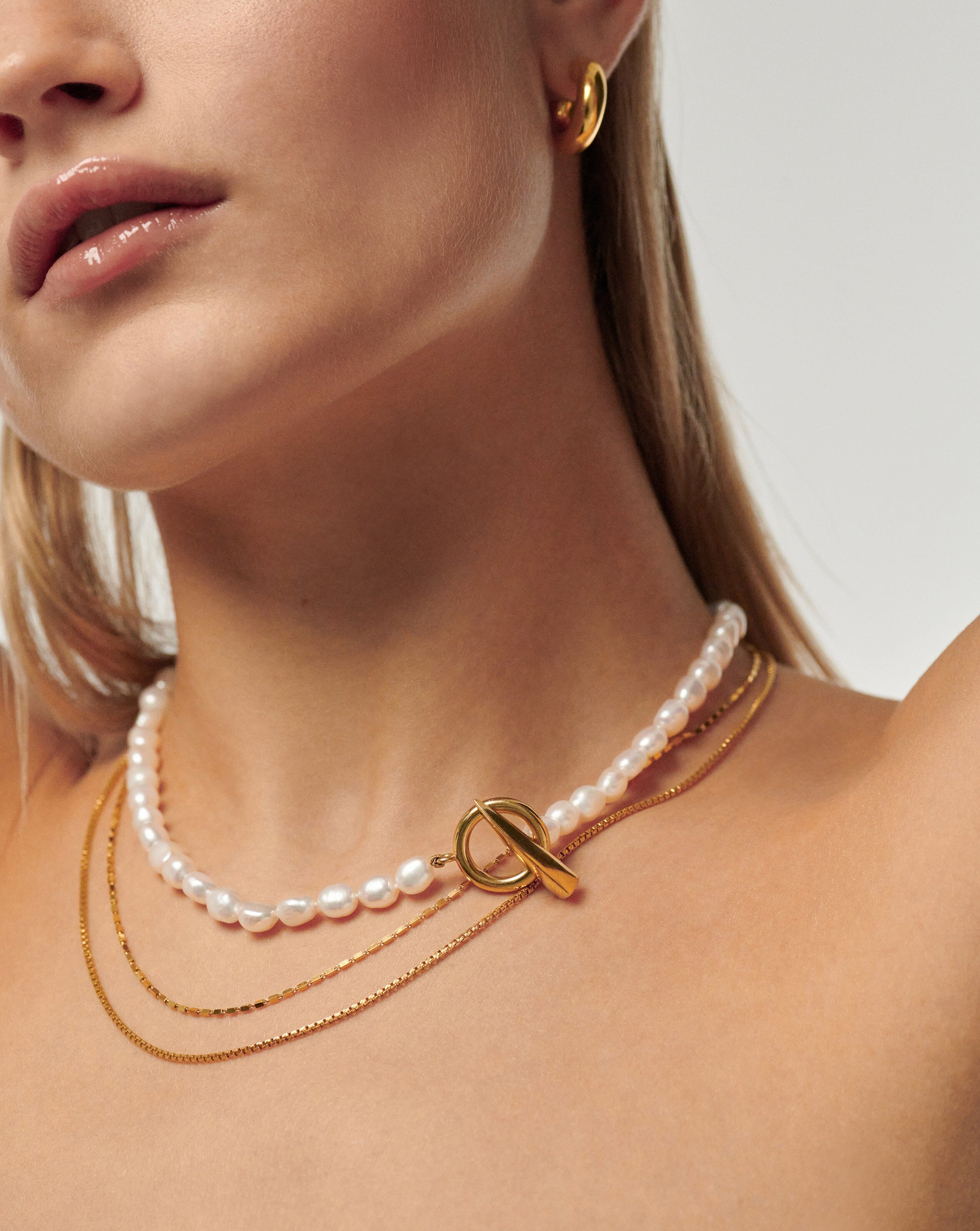 Baroque Pearl Claw T-Bar Necklace | 18ct Gold Plated Vermeil/Pearl