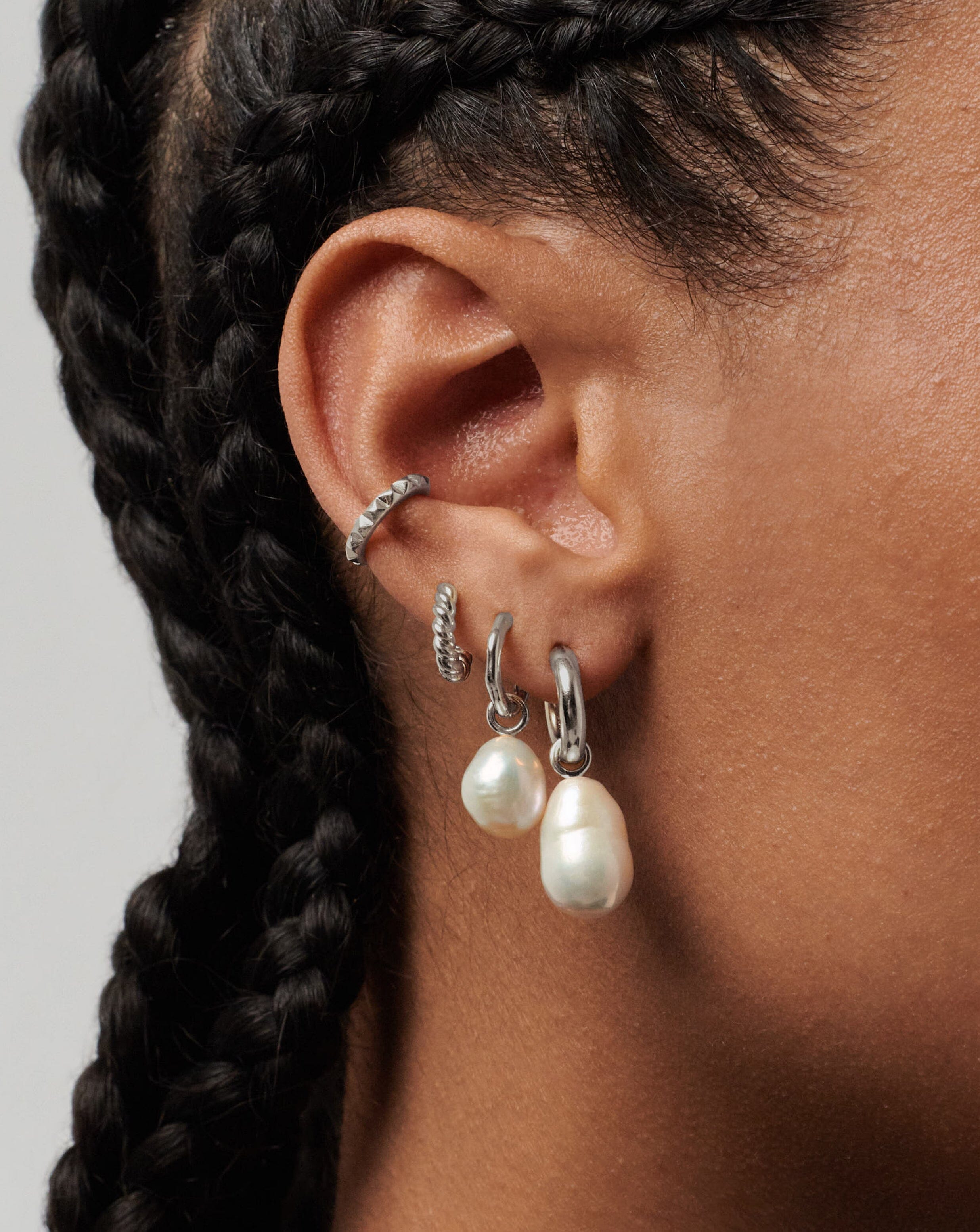 Baroque pearl deals drop earrings