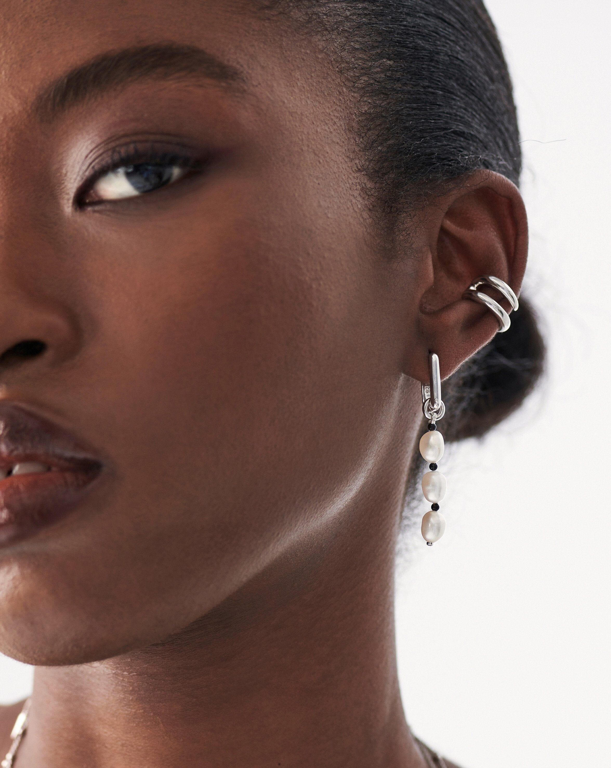 Missoma claw deals earrings