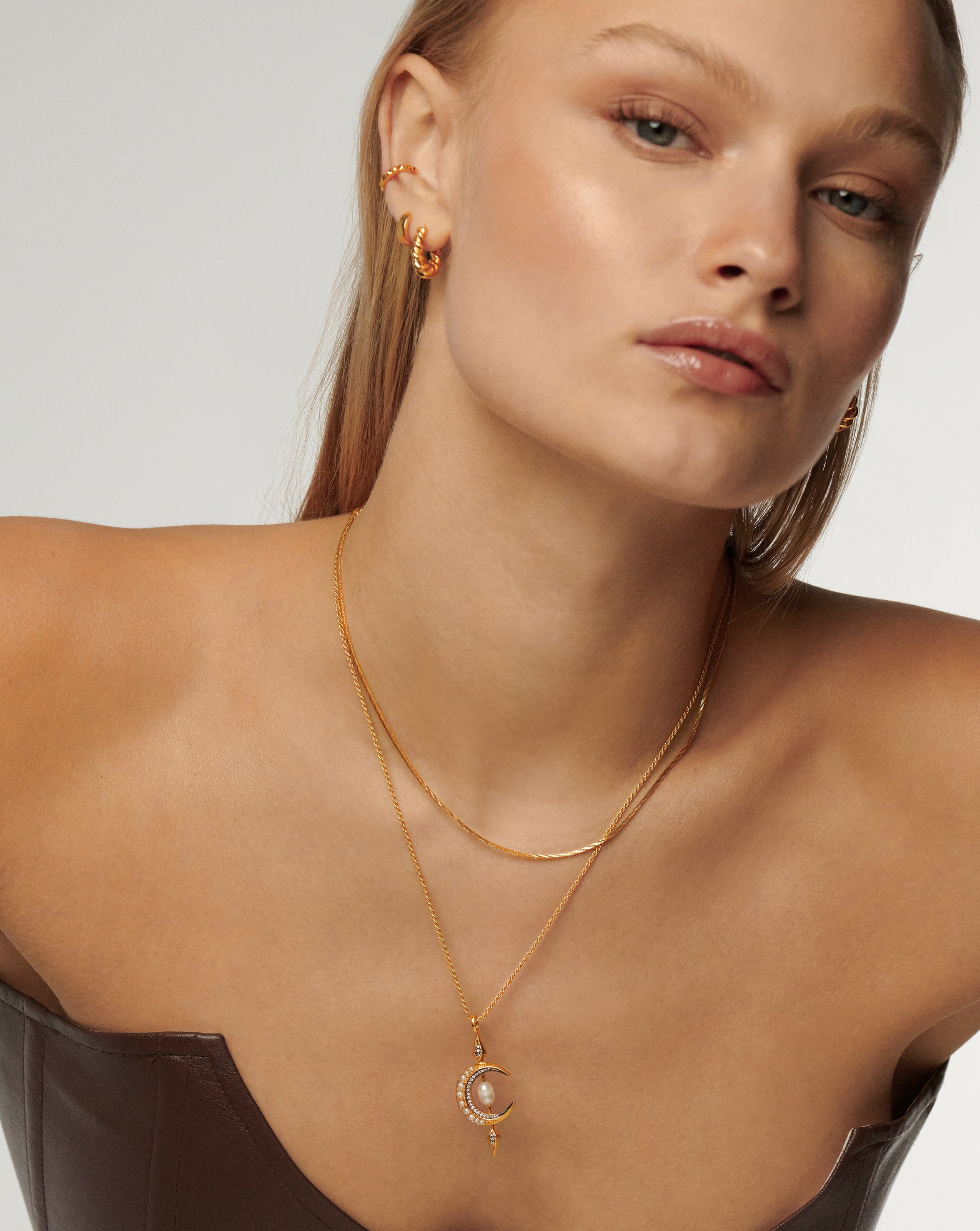 Savi Asymmetric Square Snake Chain Necklace