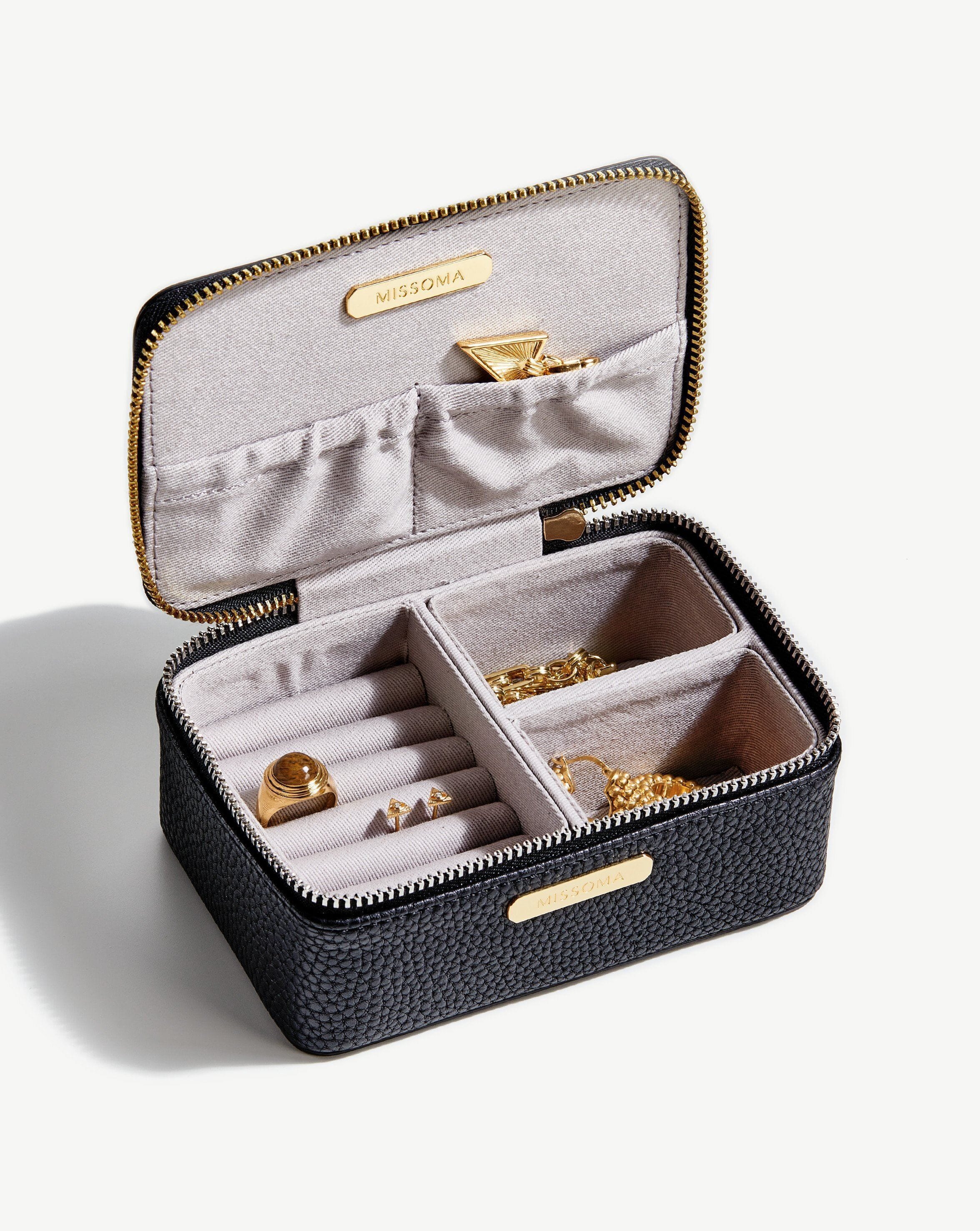 Black sale jewelry case